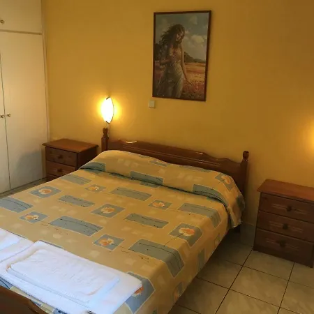 Apartahotel Argo Near Nafplio Nea Kios